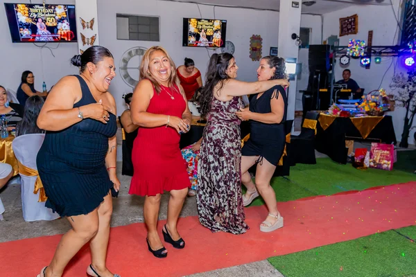 Fotografía de 50 Años Elyn
