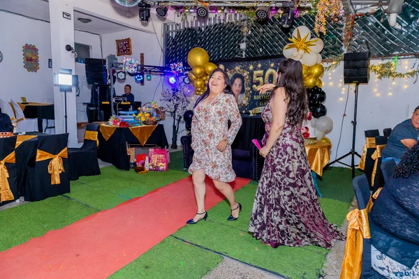 Fotografía de 50 Años Elyn