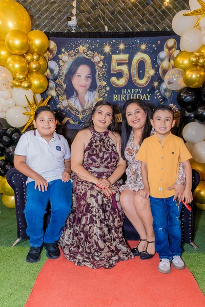Fotografía de 50 Años Elyn