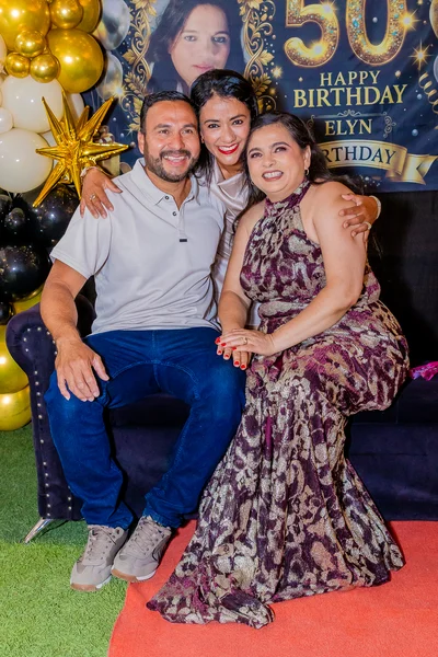 Fotografía de 50 Años Elyn