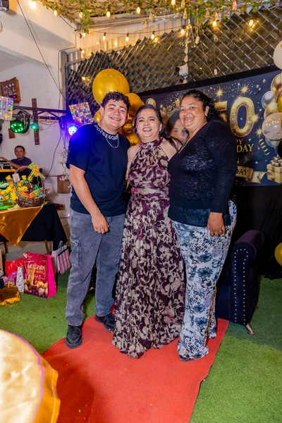 Fotografía de 50 Años Elyn