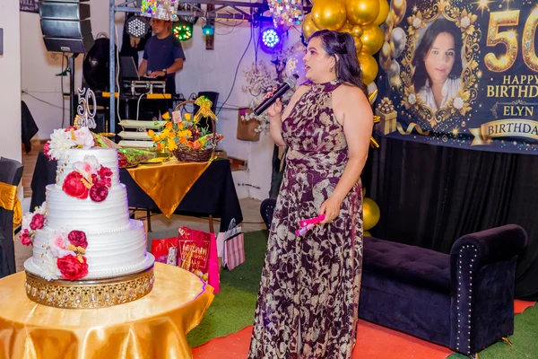 Fotografía de 50 Años Elyn
